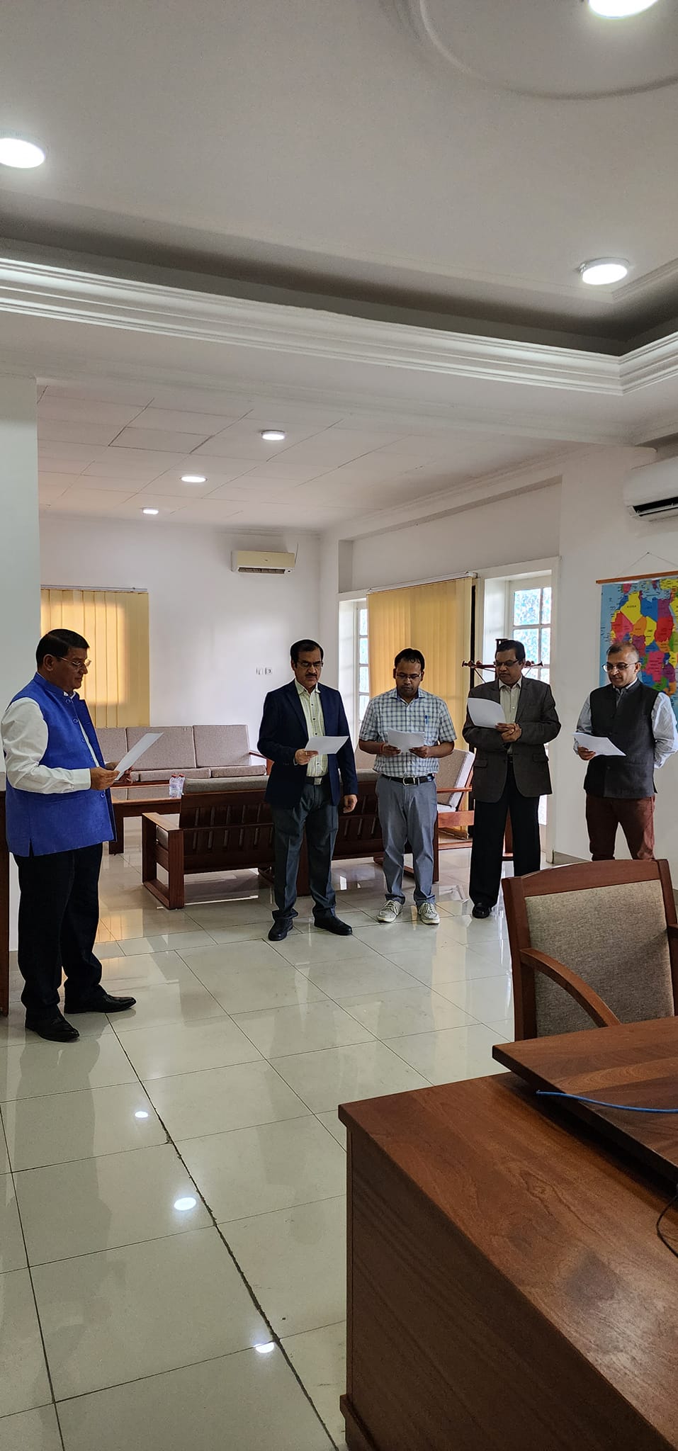 As part of Vigilance Awareness Week, India based officials of the Mission led by Ambassador Madan-Lal RAIGAR took the Vigilance Pledge in the Chancery on 30 October,  2023